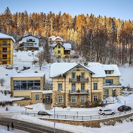 Residence Vyhlidka 잔스케라즈네 외부 사진