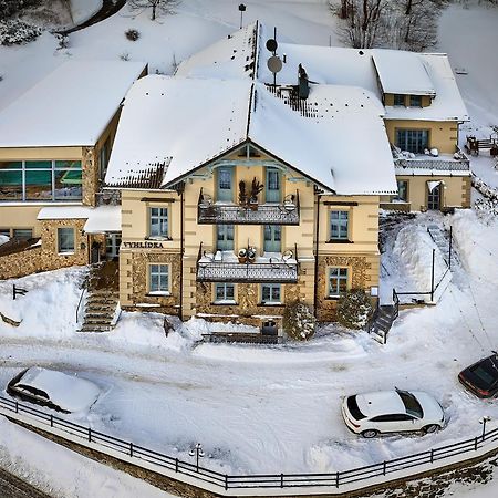 Residence Vyhlidka 잔스케라즈네 외부 사진