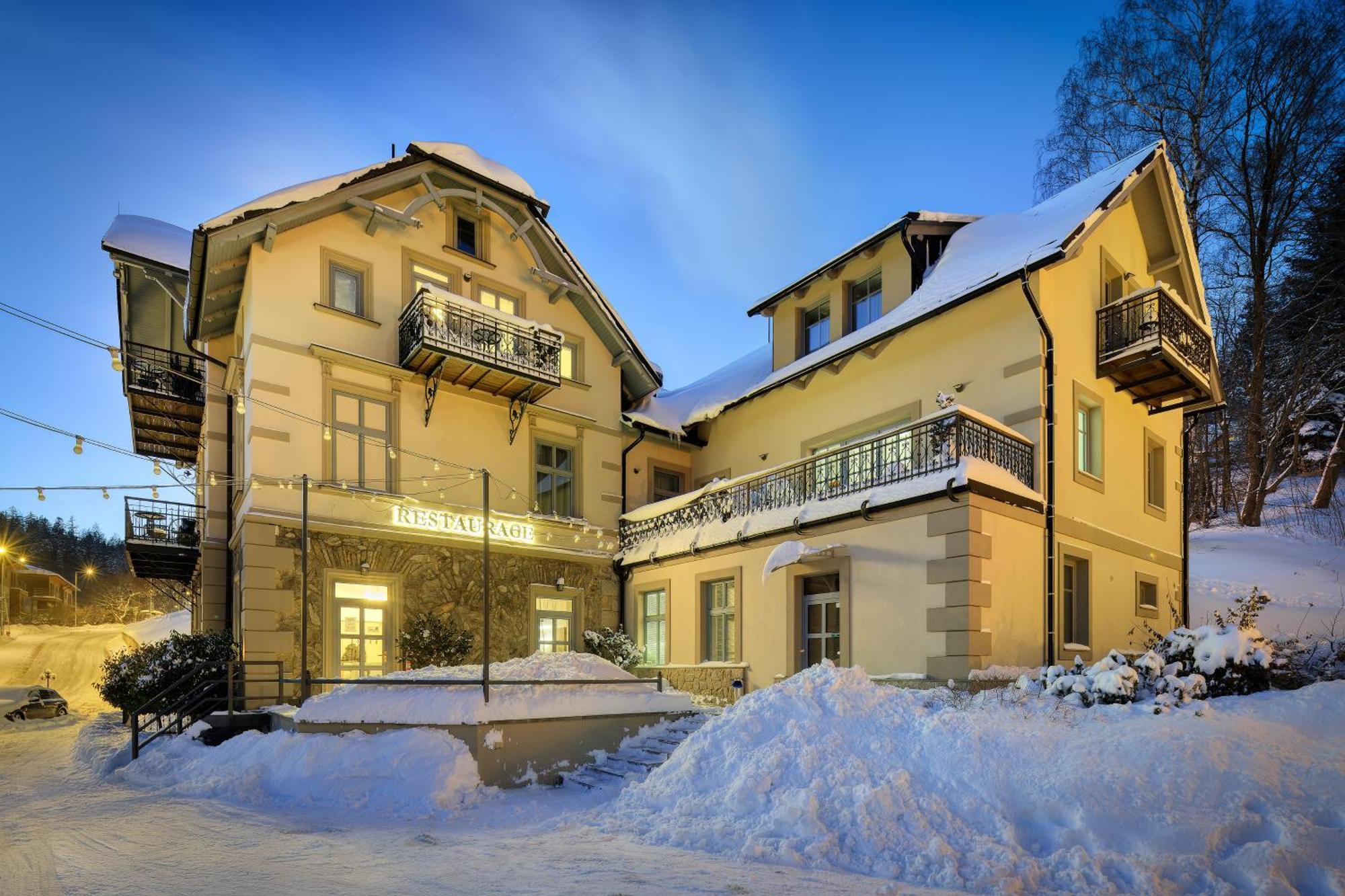 Residence Vyhlidka 잔스케라즈네 외부 사진